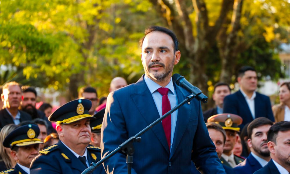 Juan Pablo Valez Gobernador de la Provincia